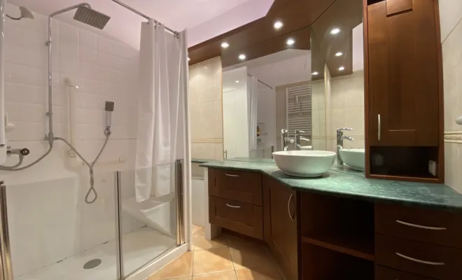 Sainte Maxime - Villa de charme avec aperçu mer & piscine, Golfe de Saint-Tropez, VPA Immobilier